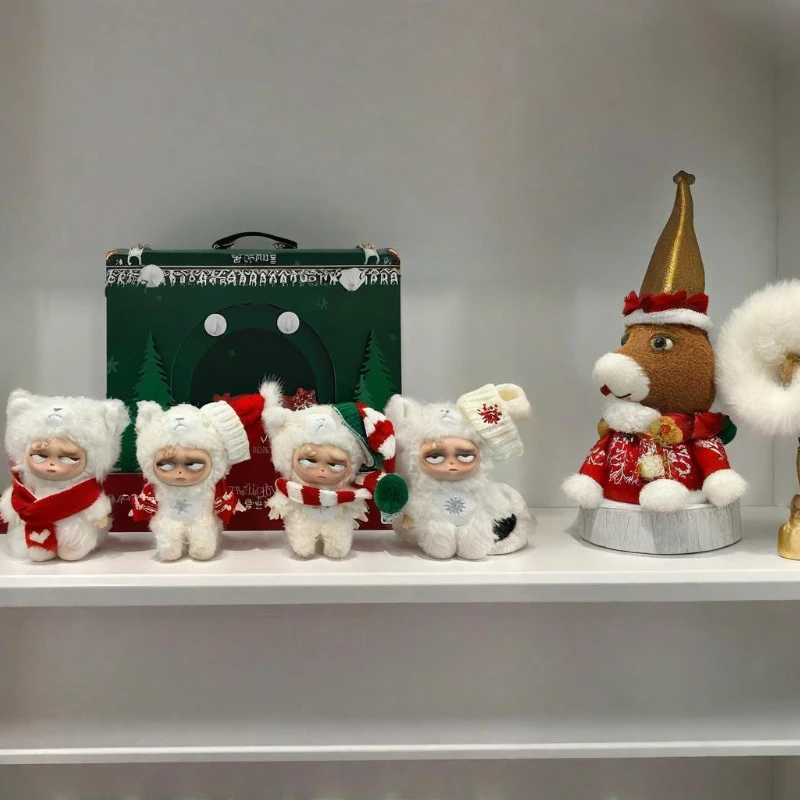 عيد الميلاد الحد بلا أكمام Grumpipi Snowlight Tale سلسلة صندوق أعمى الفينيل أنيمي الشكل الدمى صندوق غامض قلادة الأبيض Grumpipi