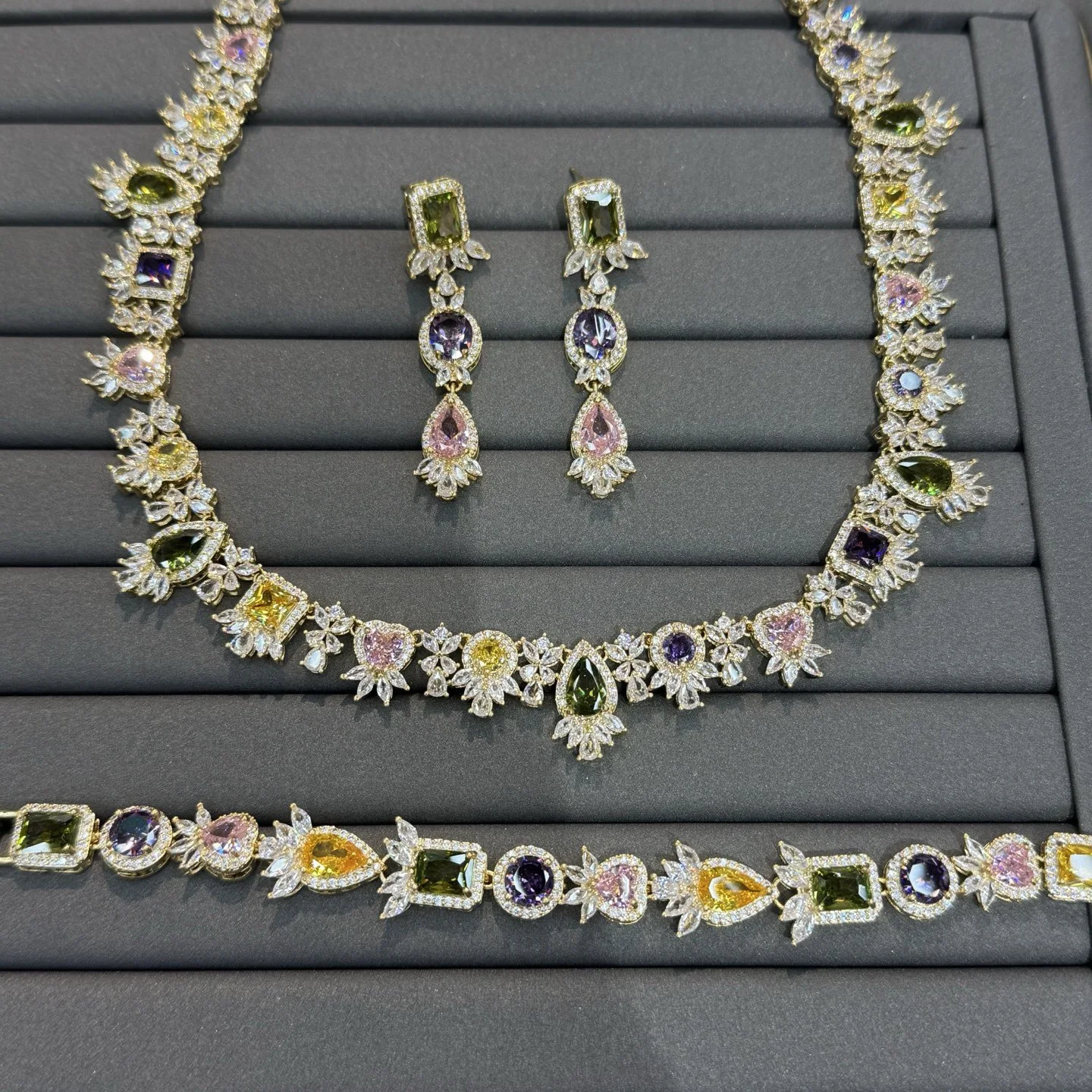 fashion luxury necklace earrings bracelet for women shiny jewelry gala event wedding dinner party fushia blue yellow unique