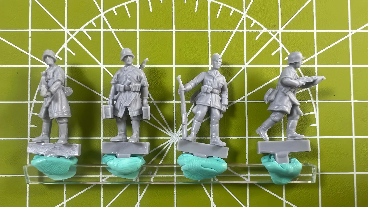 

Precision 1/72 Resin Model Kit Gk, 4-person Guerrilla Soldier Model, Unpainted