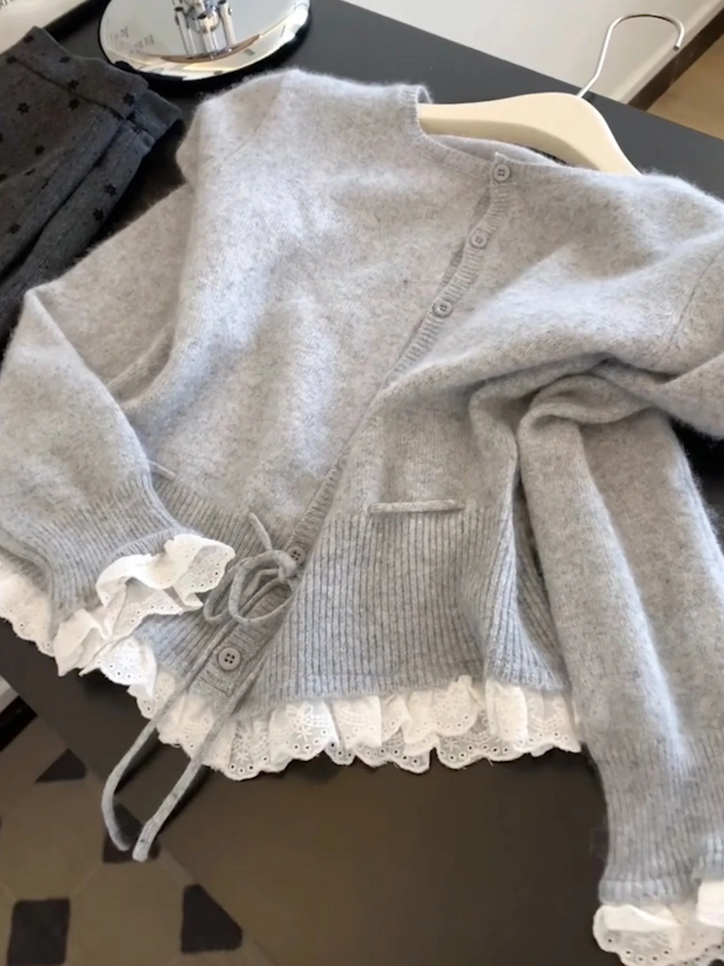 Runde Ne Reine Farbe Gestrickte Spitze Spleißen Casual Lange Sve Pullover Herbst Neue Sle Gedicht Kunst Leinen Frauen Faion Innen...