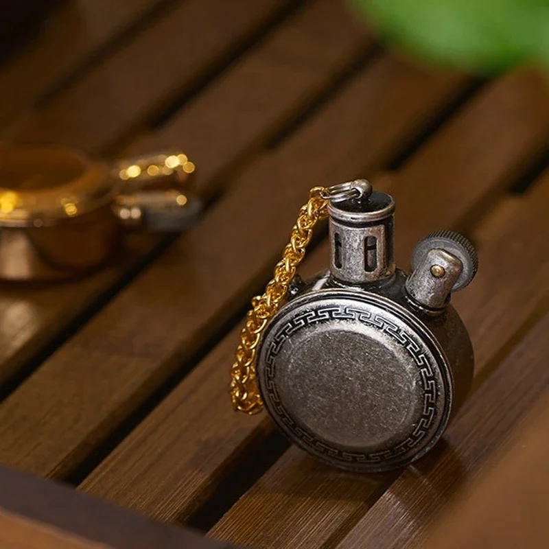 Classic Vintage Pocket Watch Kerosene Lighter Mini Portable Gasoline Lighter Oil Round Metal Unusual Collection Men's Gift