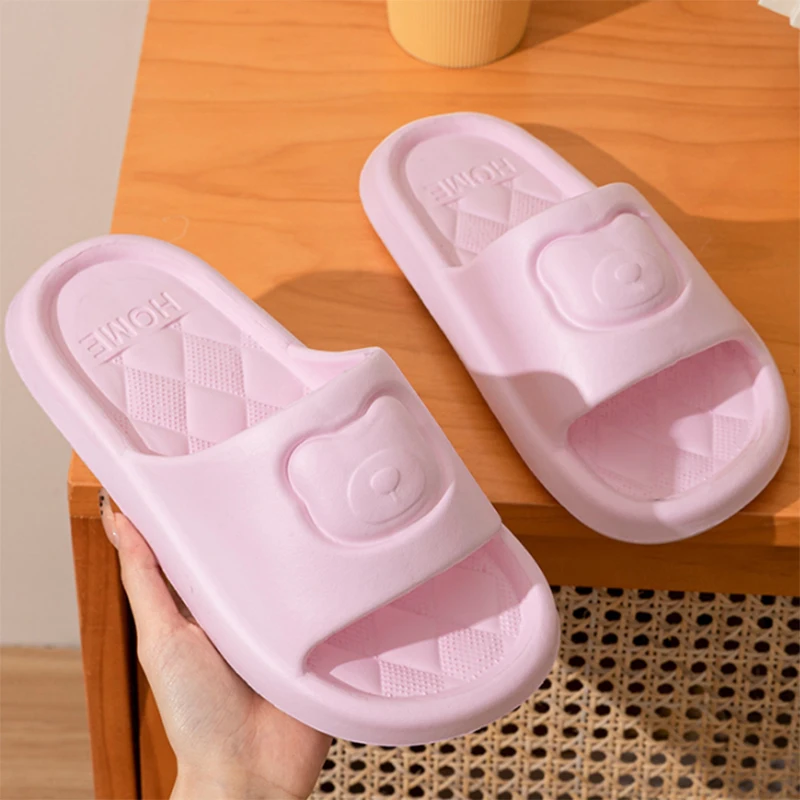 

Summer Cartoon Cute Bear Shower Bathroom Sandals Couples Lightweight Eva Platform Slippers Glirs Soft Bottom Anti-slip Slippers