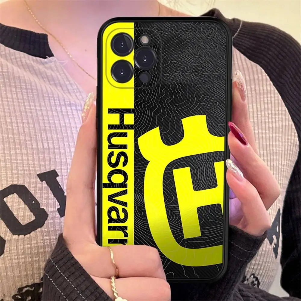 H-Husqvarnas Handyhülle für iPhone 17 16 15 14 13 12 11 Pro Max Plus Mini Silikon Schwarze Schutzhülle – Detail 5