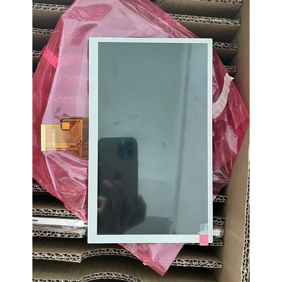 At080Tn64 800 * 480 passou 100% de testes com uma nova tela LCD original de 8 polegadas de 50 pinos