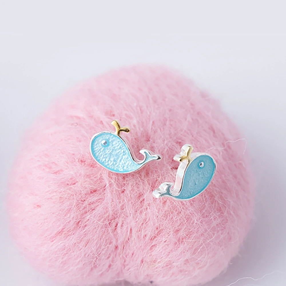 

S925 Sterling Silver Jewelry Water Jet Whale Earrings Net Red Jewelry Creative Cute Dolphin Personalized Earrings Accessories