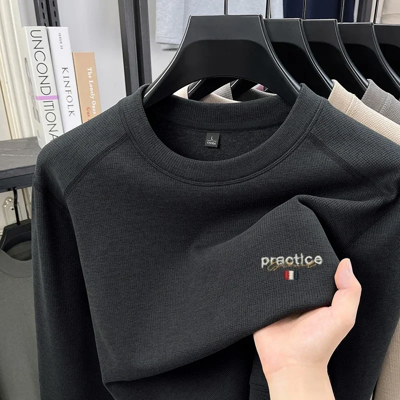 2026 Fashion Brand Luxury New Velvet Knitted Sweater Comfortable Men's Letter Embroidered Warm Winter Round Neck Long Sleeve top
