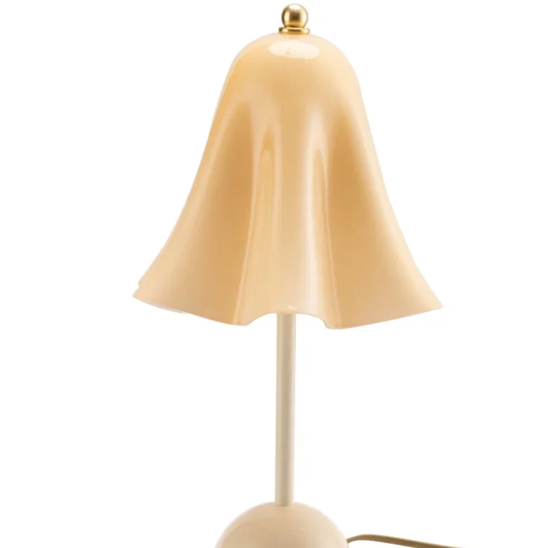 Skirt series, modern simple bedroom desk decorative glass cover bedside atmosphere small table lamp