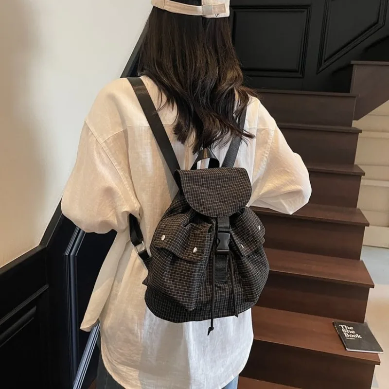 

Vintage Chic Leather Satchel For Women Luxury Designer Crossbody Large Capacity Diaper Bag Elegant Commuter Textured Simple