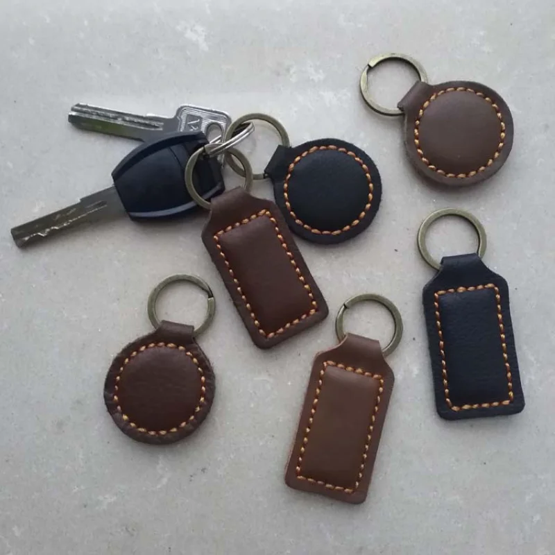 Vintage Cowhide Car Keychain Accessories Mini Genuine Leather Handbag Pendant Business Waist Hanging Key Chain for Men Wholesale