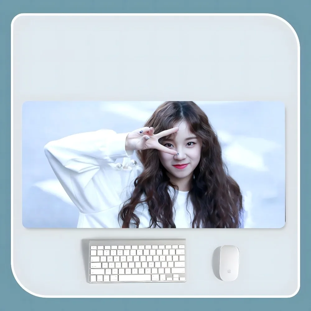 

K-Kpop s-SONG YUQIs Mousepad Xxl Mouse Pad Gaming Accessories Keyboard 400x700x5mm Mousepad Gamer Desk Mat