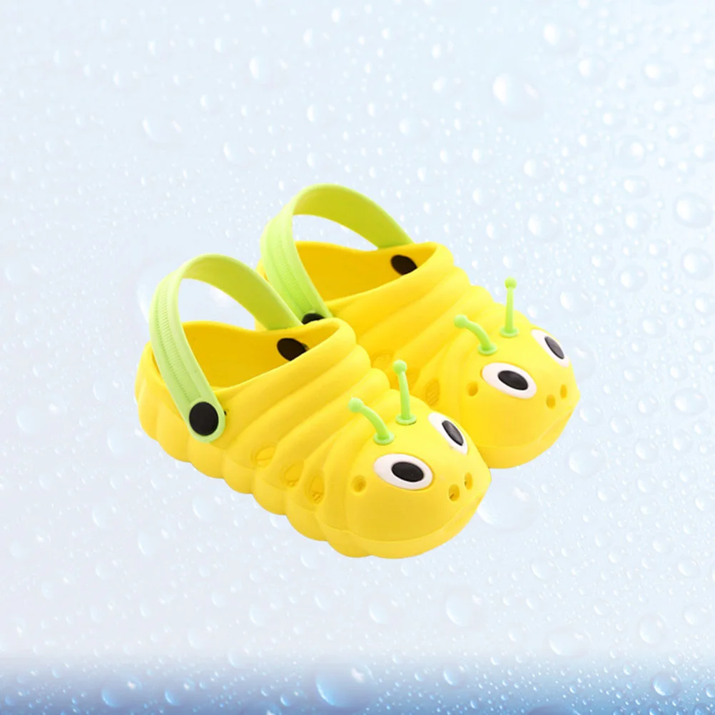 1 Pair Caterpillar Beach Non-slip Shoes Cartoon Summer Sandals Cool Slipper for Boys Girls (Yellow Size 27 Length 16cm)