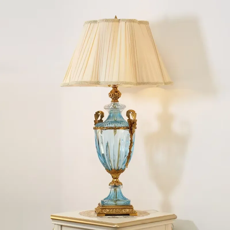 Luxury Crystal Glass Desk Lamp for Hotel Villa Living Room Bedside Table Modern Interior Decoration Lighting Fixture Elegant