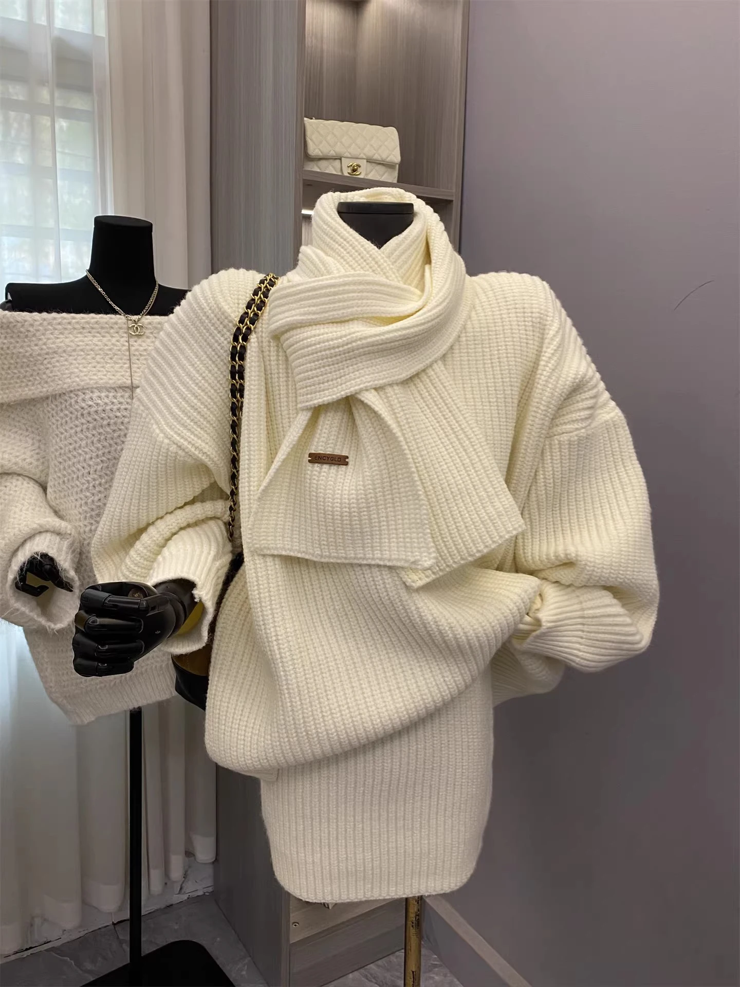 

Soft ort Knitted Sweater Set for Women in Beige Spring New Sle Fair Isle Pattern Inner Wear Korean Sle Loose Fit Long S...