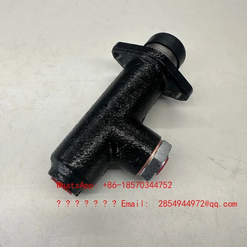 Brake Master Pump, Brand New PE 69112717 62452712 62452711 Factory Direct Sales