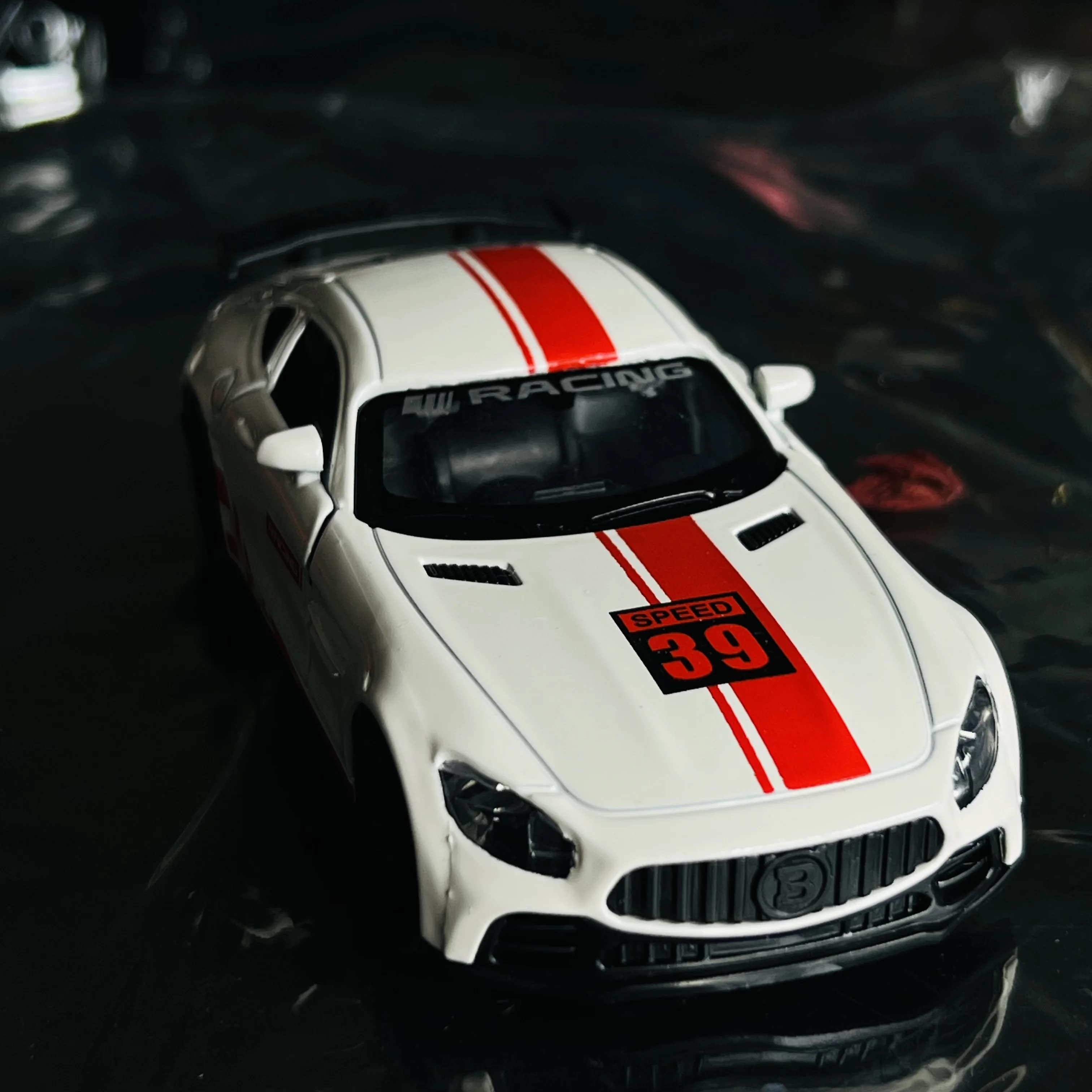 Simulated alloy car model, children\'s toy, door opening car model, gift, sports car, cake decoration ornament