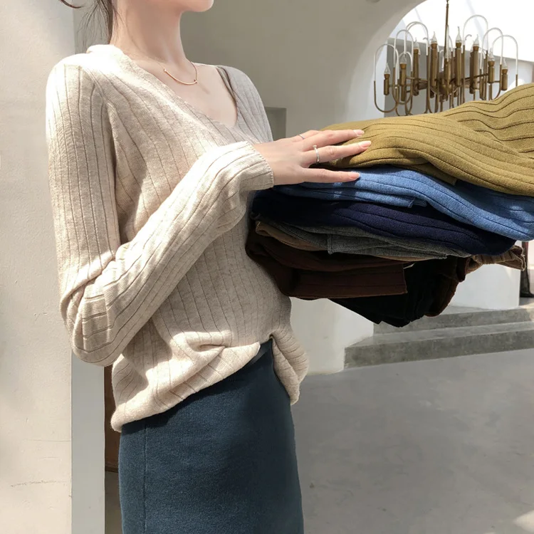 قميص نسائي ضيق بأكمام طويلة وياقة على شكل V، قميص أساسي للخريف والشتاء، ملابس داخلية على الطراز الكوري متعددة الاستخدامات ونحيفة