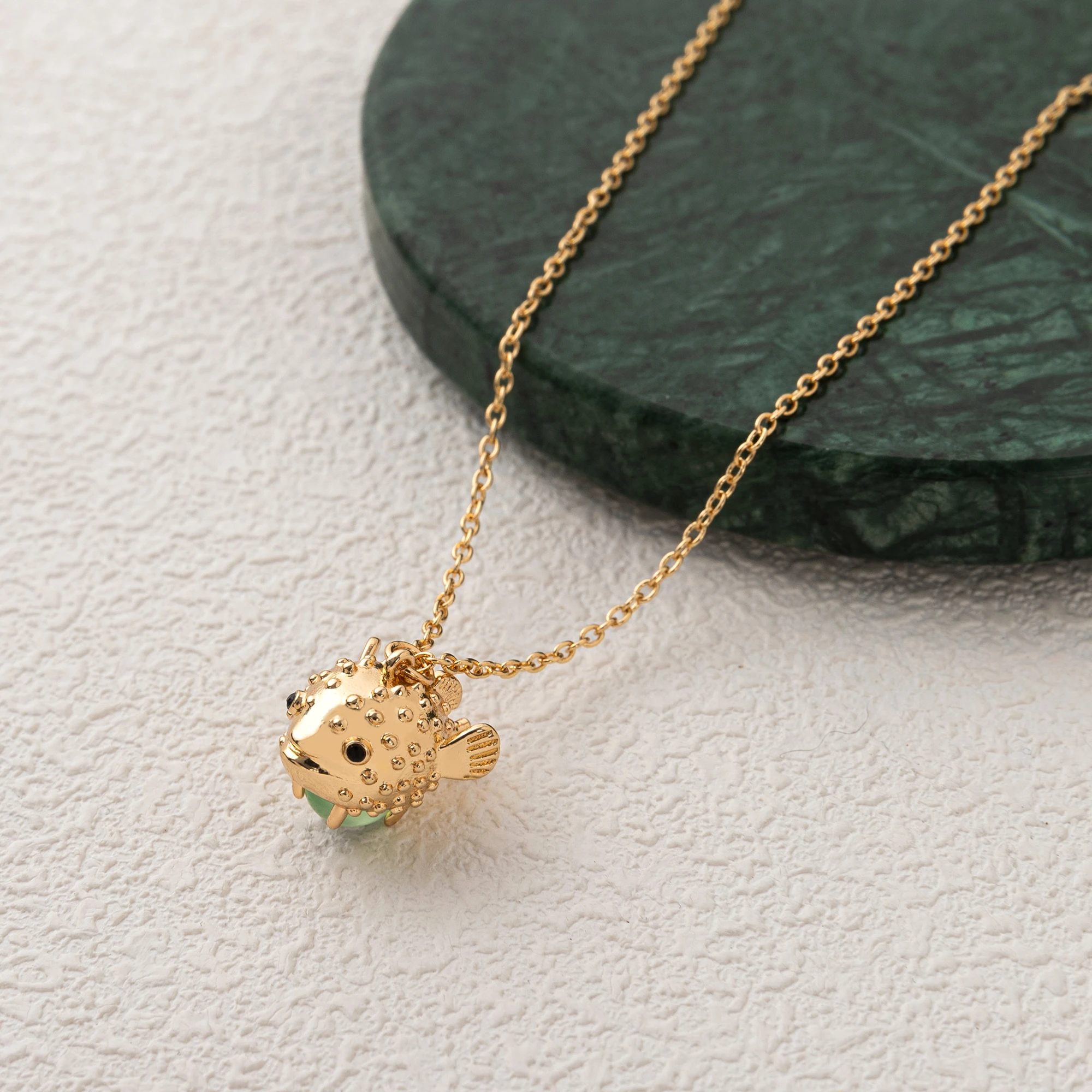 

Summer beach series style niche pufferfish pendant natural stone necklace collarbone chain