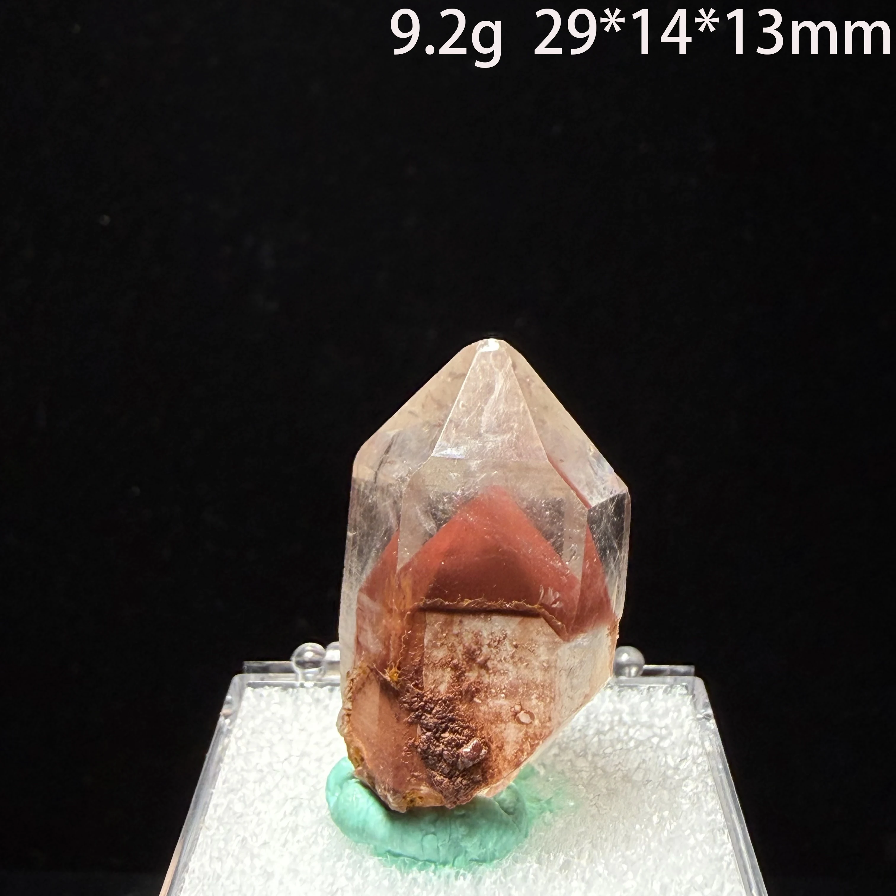Natural Stone Red Crystal Quartz Cluster Red Shadow Mountain Mineral Specimen Raw Rock Decoration Healing A1-1-11