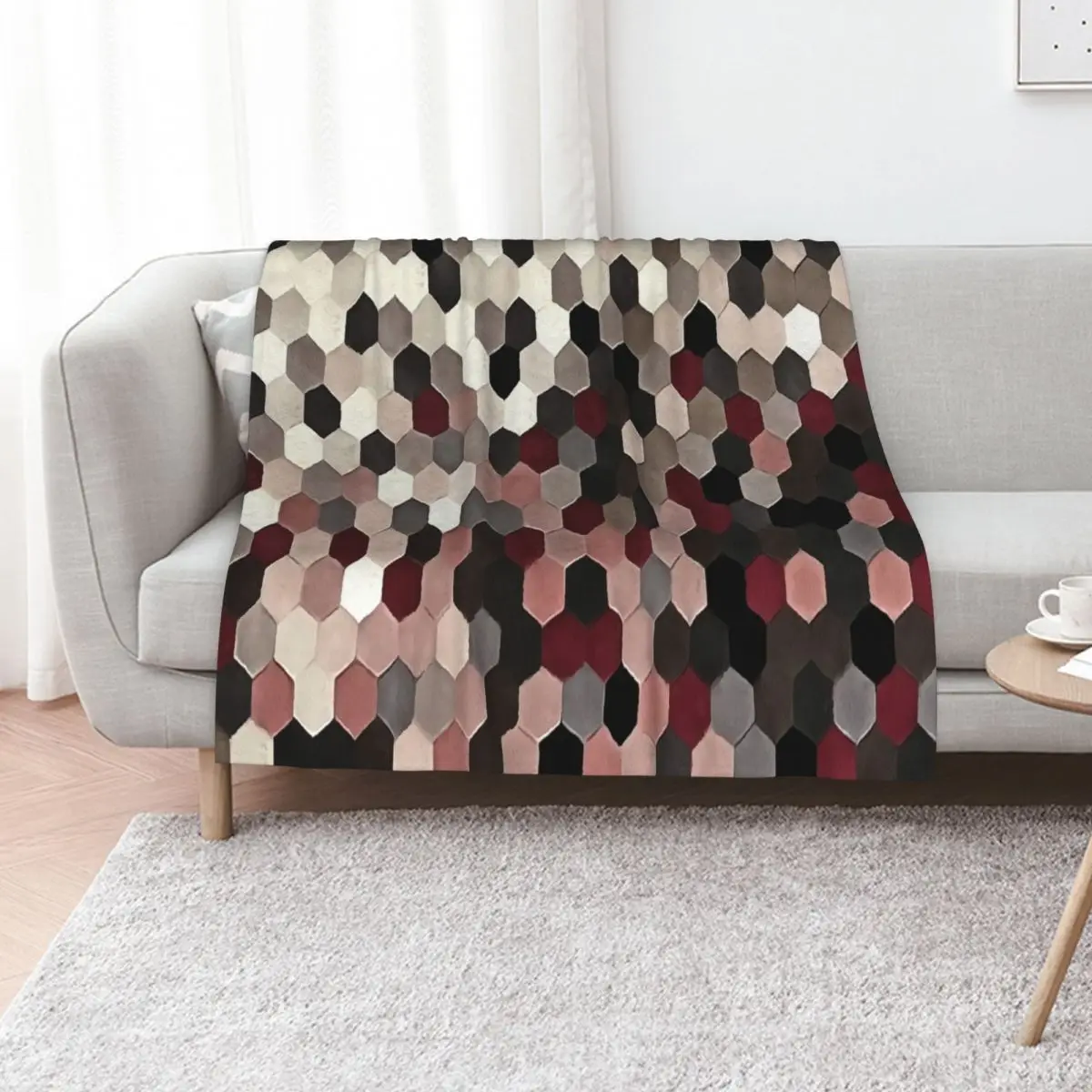 

Hexagon Pattern In Gray and Burgundy Autumn Colors Painting Throw Blanket cosplay anime Flannels warm winter Blankets