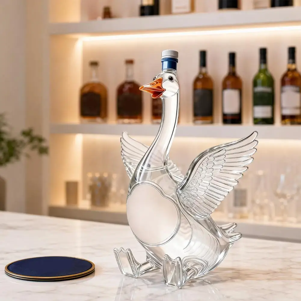 Decorative Liquor Bottle Shaped Decanter Goose Shaped Whiskey Decanter with Stopper 3d Glass Bottle for Home Bar Novelty Wine