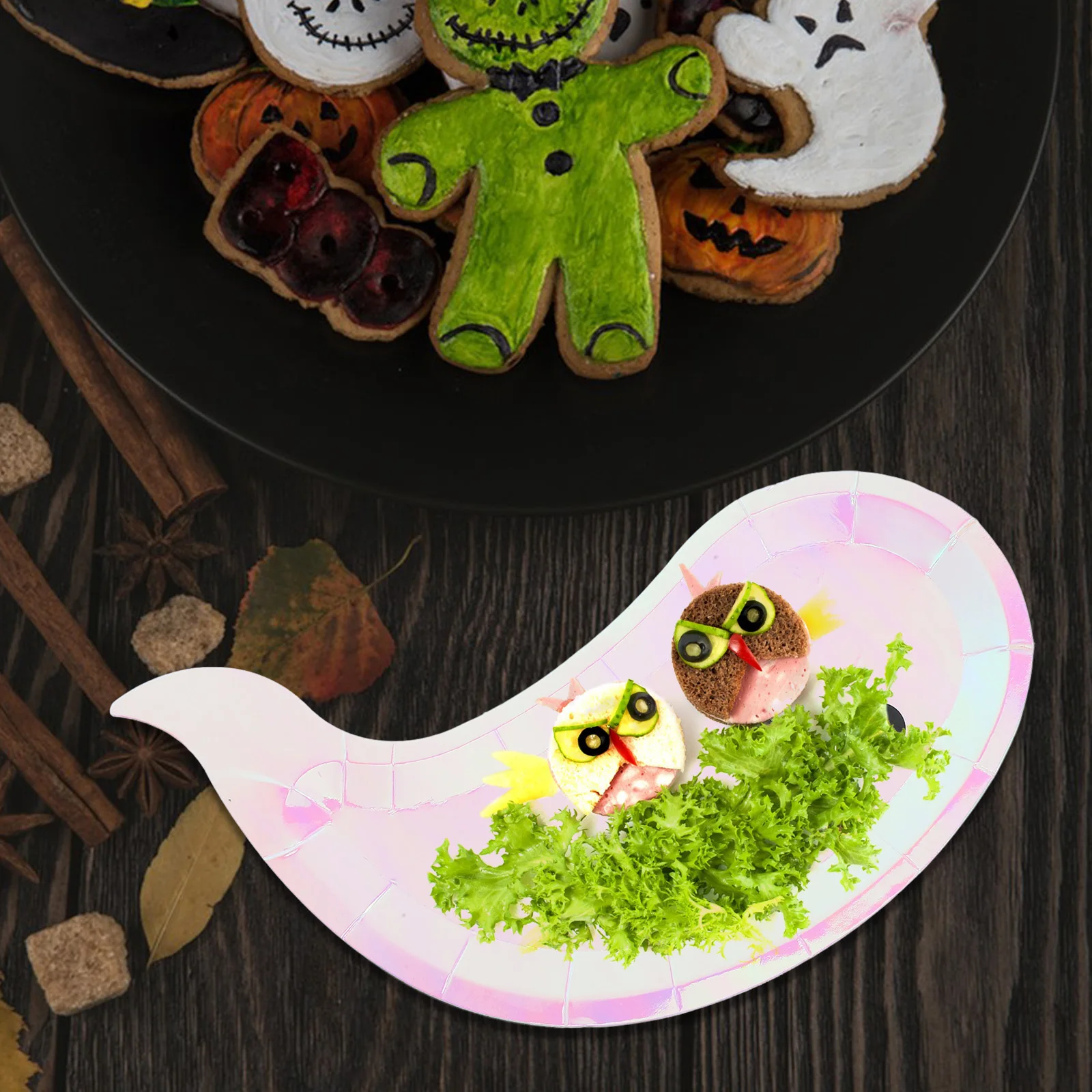 

8pcs Ghost Shaped Halloween Paper Plates Bright Party Decorative Tableware For Festival Gathering Home Supplies 20X15Cm