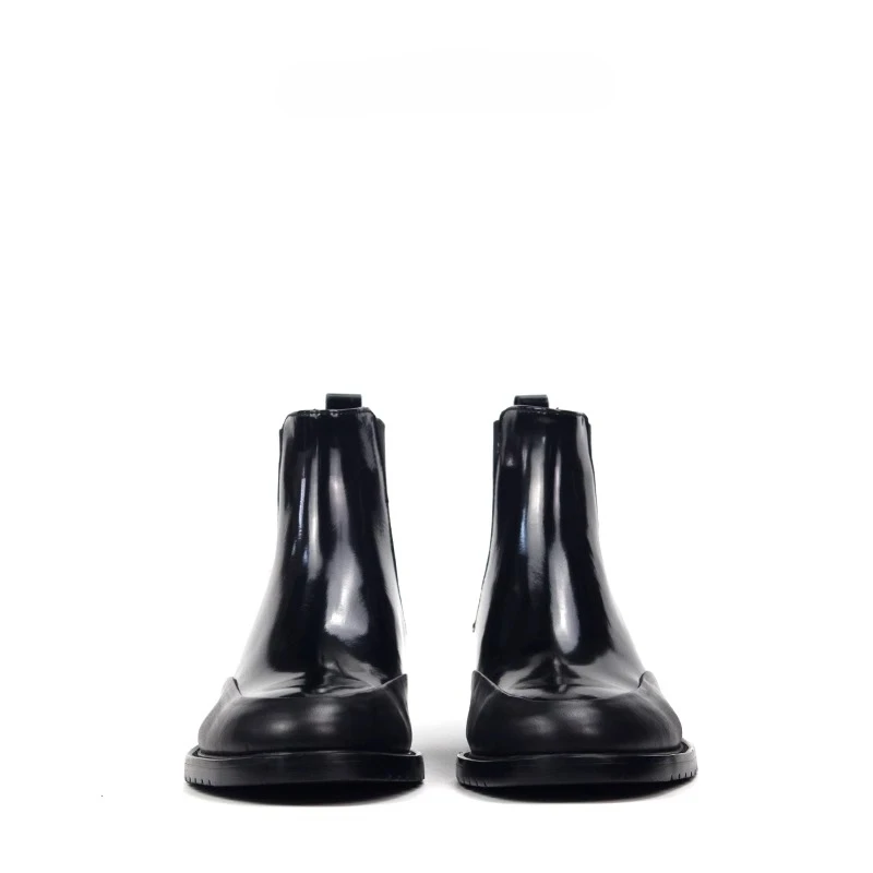 British Classic Genuine Leather Men Chelsea Boots Black Glossy Surface Stylish Slip-on Ankle Boots Street Party Formal Wear