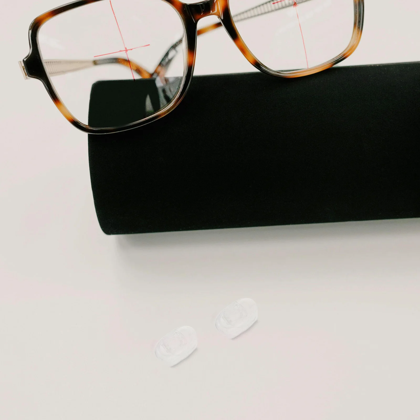 

Silicone Pads For Eyeglasses Soft Cushioned Glasses Nose Support Anti-Slip Replacement Nose Bridge Pads Secure Fit