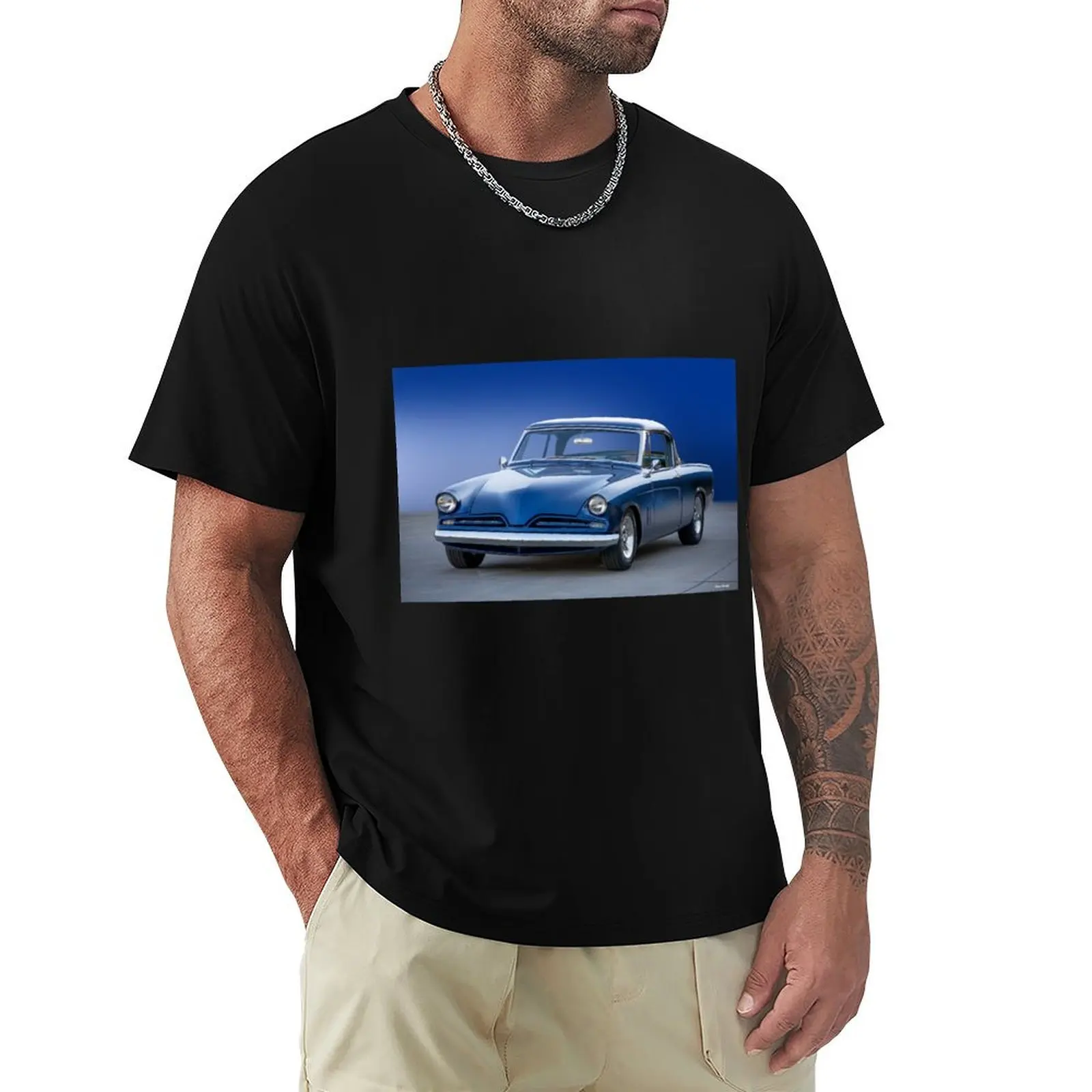 Camiseta Studebaker Commander 'Starliner' de 1953 con estampado gráfico y manga corta