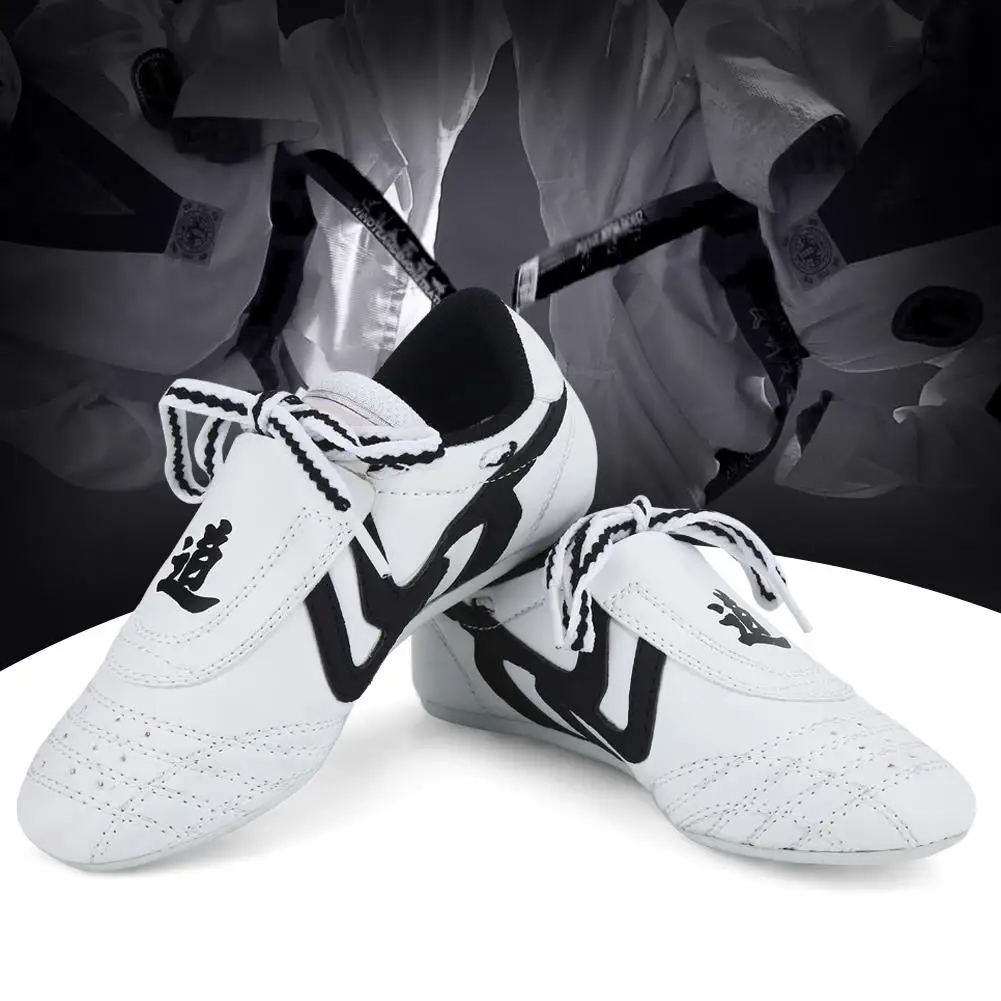 Breathable Taekwondo & Karate Shoes - Soft Sole Martial Arts Sneakers for Men & Women, Ideal Training Footwear