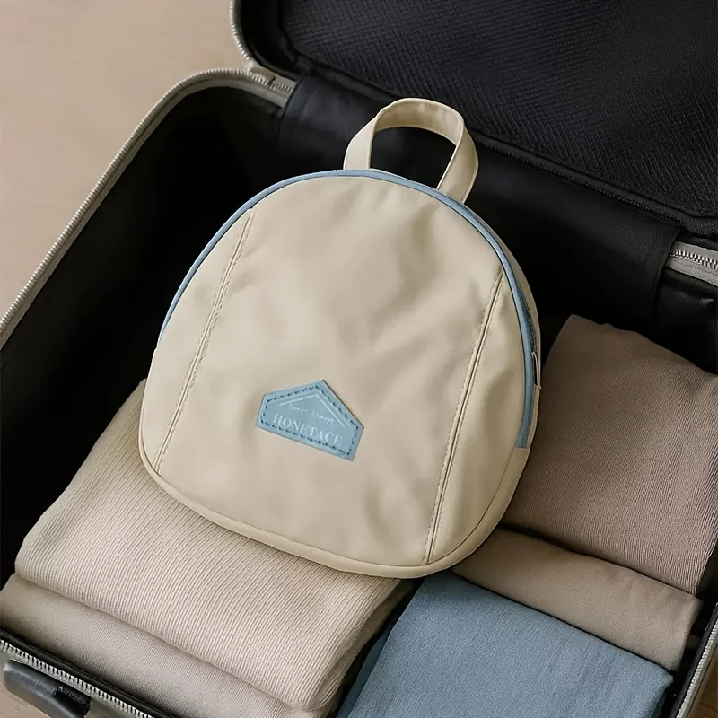 منظم السفر للملابس الداخلية والجوارب والملابس - حقيبة تخزين مع حجرات بسحاب، وخيارات باللون الوردي والبيج، وتصميم مدمج