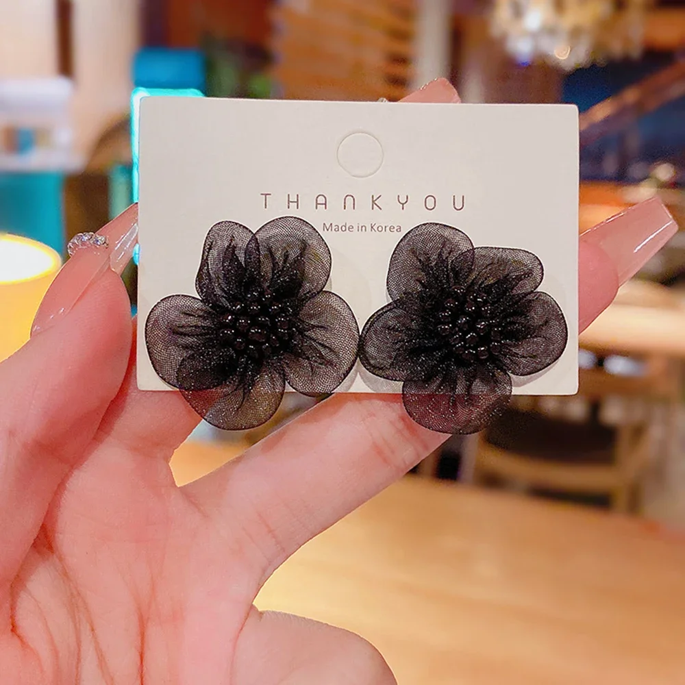 Black Flower with Mini Beads Centers Stud Earrings for Women Party Fashion Korean Mesh Flower Earrings Girls Gift Jewelry