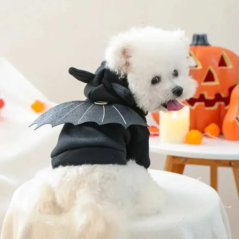 

Split Wings Button Hoodie Jacket for Halloween Bat Guard Suit Pet Clothes for Dogs and Cats Thickened Fleece Warm Black