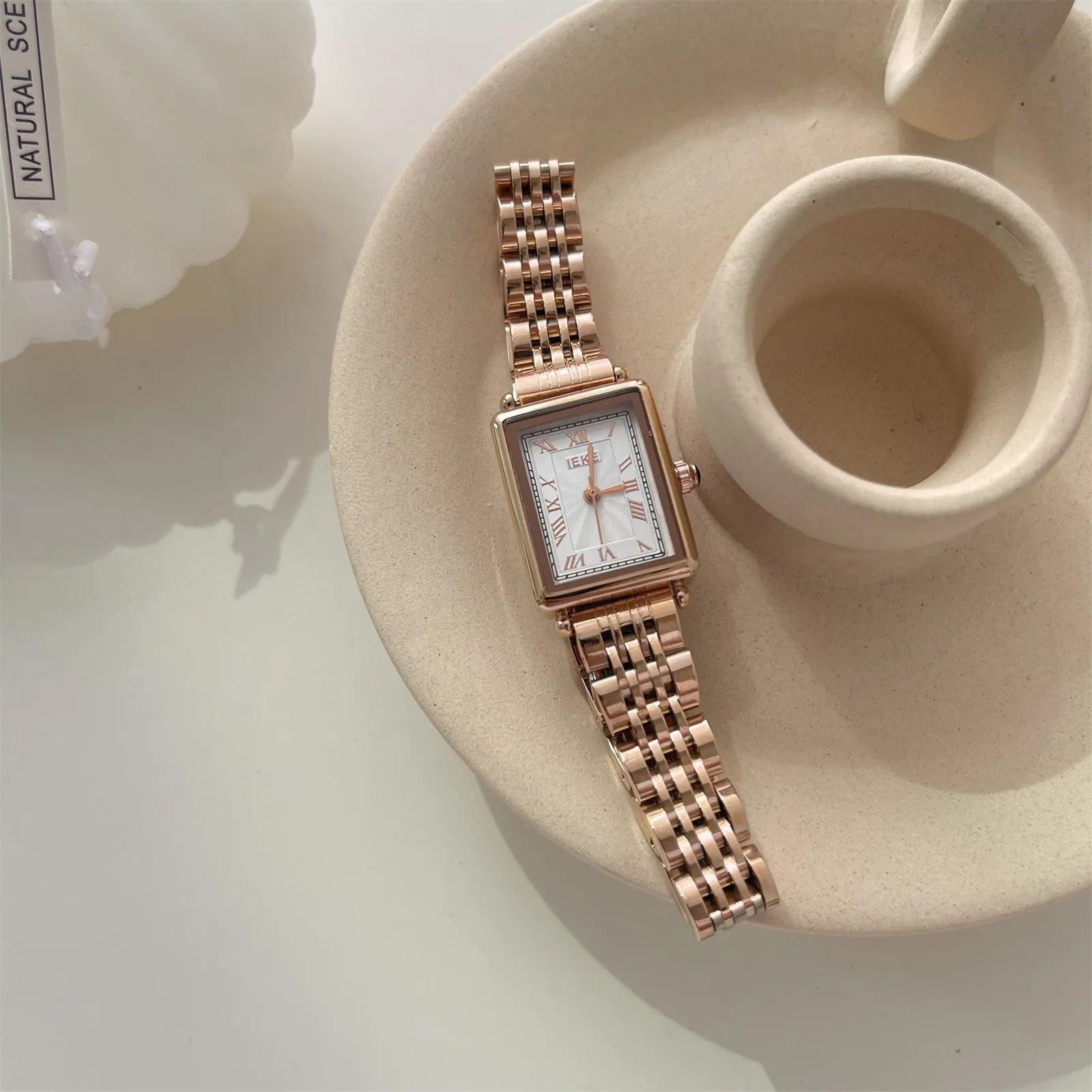 

New Vintage-Inspired Luxury Fashion Brand Square Dial Watch For WomenWith A Gold Stainless Steel StrapA Perfect Gift For Ladies.