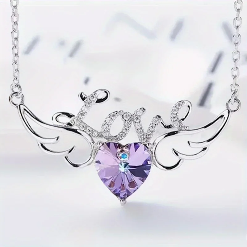 FashionElegant Heart-Wings Necklace in White K Plating - Ideal Gift for Her on Any Occasion; Chic and Memorableniche Style, Exqu