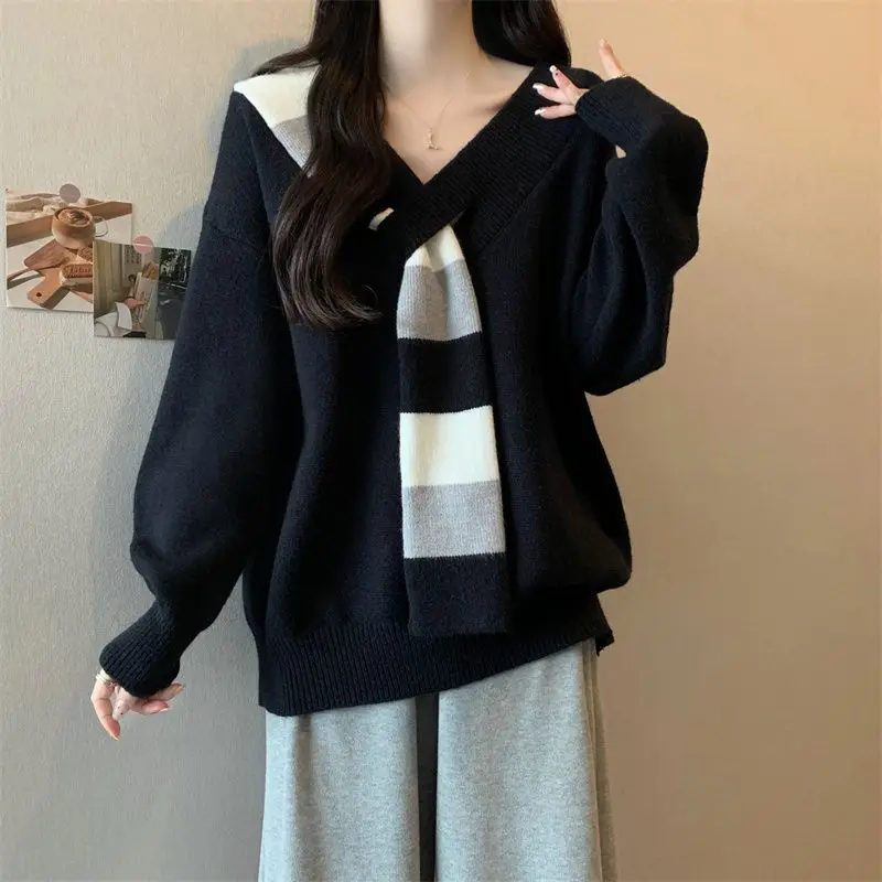 Female Clothing Elegant V-Neck Sweaters Casual Long Sleeve Autumn Winter Fashion Korean Striped Patchwork Loose Knitted Jumpers