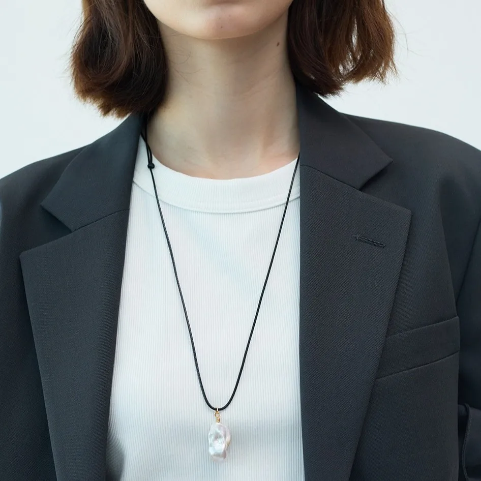 Baroque Freshwater Cultured Pearl Pendant Long Sweater Chain For Women Premium Sense Light Luxury Niche Autumn Winter Jewelry