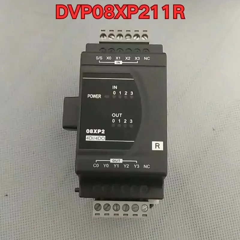 

Бывший в употреблении функциональный тест модуля ПЛК DVP08XP211R обычно