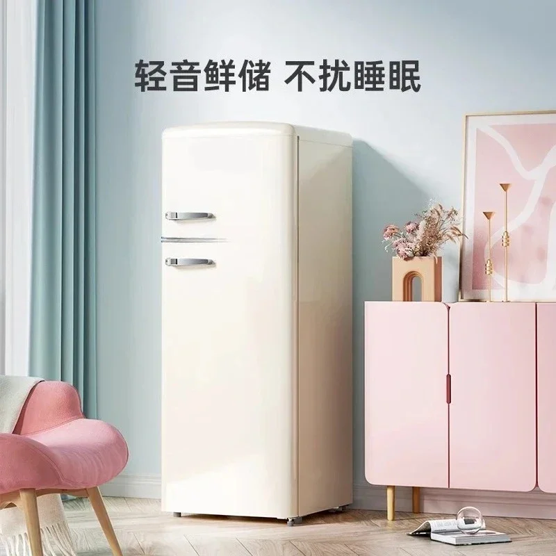 A  Vintage American Fashion, Double Door Refrigerated Frozen Home Dormitory Rental Small Refrigerator