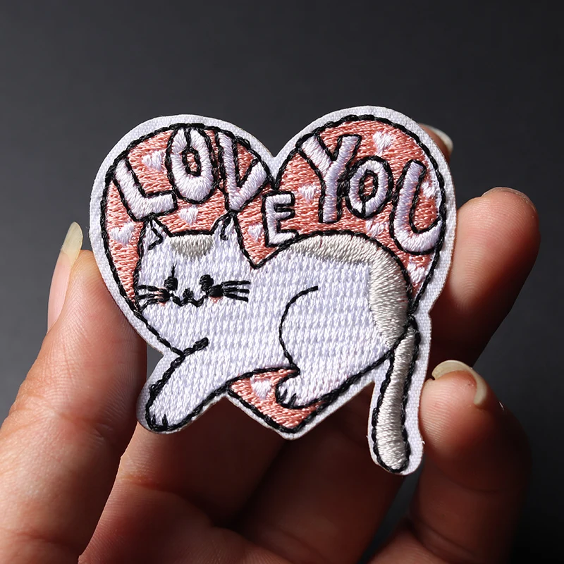 Ткань с вышивкой и утюгом I Love You Cat, Размер: 5,5x5 см