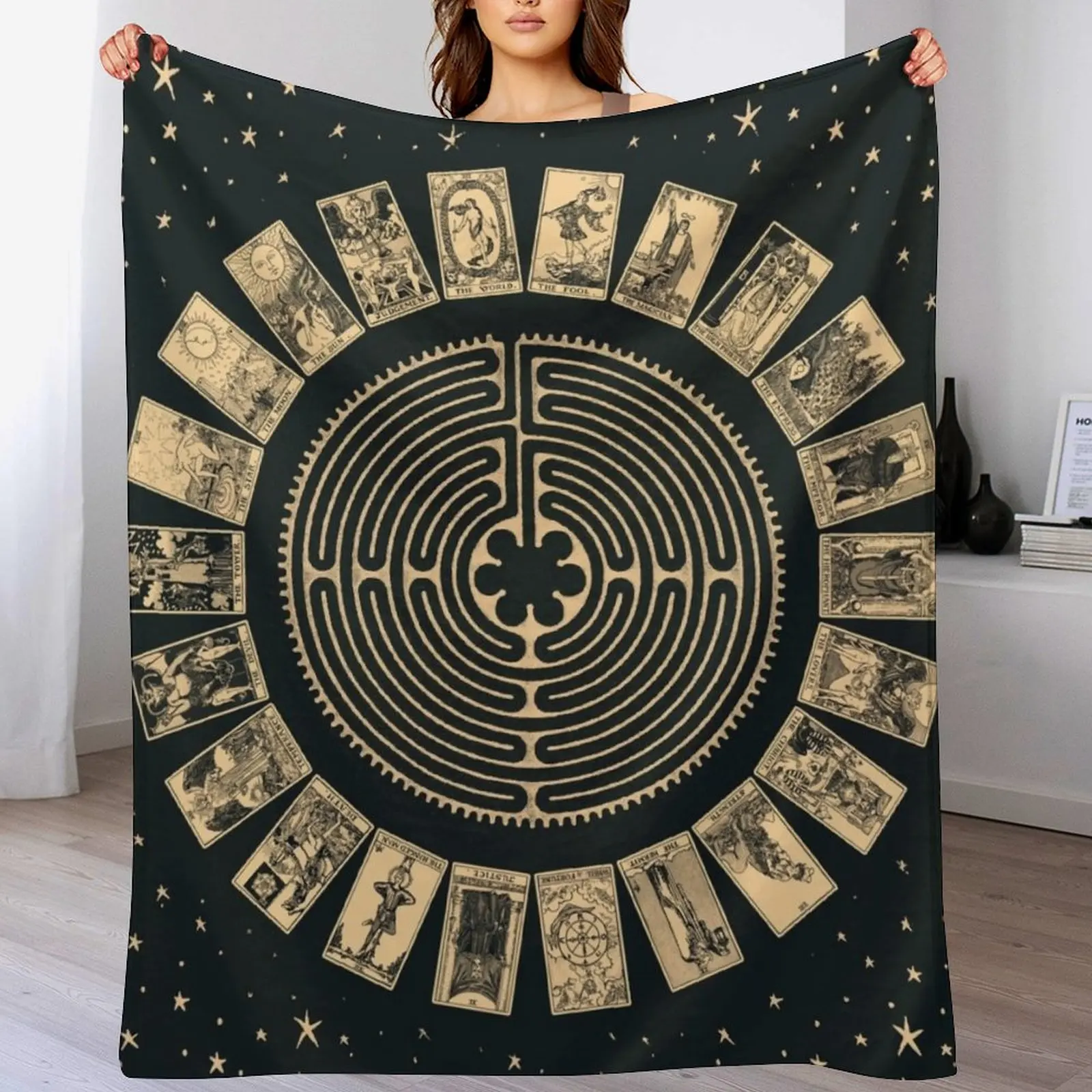 

Labyrinth and Tarot Wheel Throw Blanket Warm Soft Big Kid'S Shaggy Blankets
