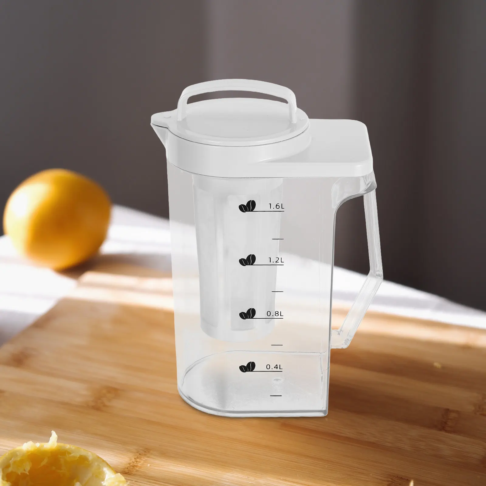 Cold Brew Coffee Pitcher Plastic 1.6L Measurement Scale Fridge Jug Home Use Versatile Cold Brew Tea Pot Beverage Container