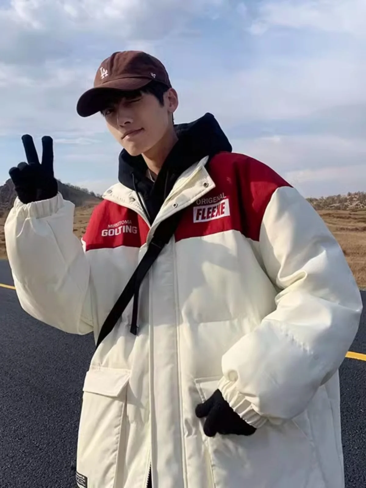 

Мужская зимняя хлопковая куртка свободного кроя в уличном стиле, модная ветровка от известного бренда, молодежная трендовая удлиненная модель.