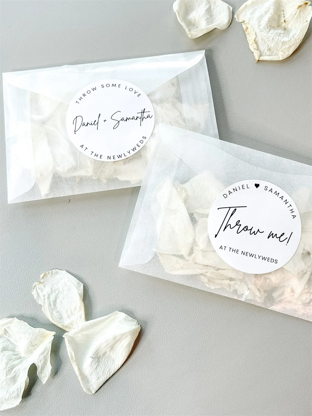 50PCS Wedding Toss Stickers, Throw Me Wedding Stickers, Wedding Exit, Petal Toss, Stickers & Bags, Wedding Favors, Toss Confetti