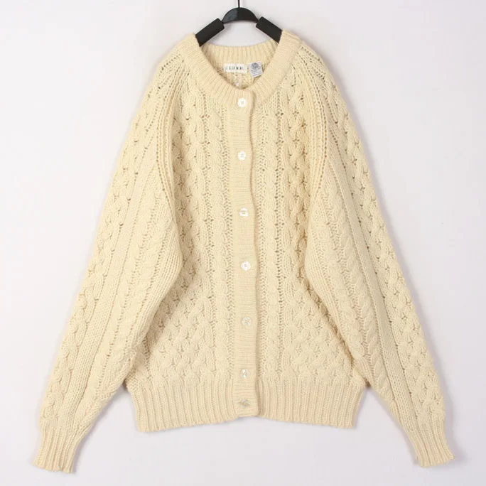 

Vintage Autumn Winter White 3D Knitwear Woolen Sweater Cardigan Overhead Cabled Bean Women's Loose Fit Long Sleeve Thickened