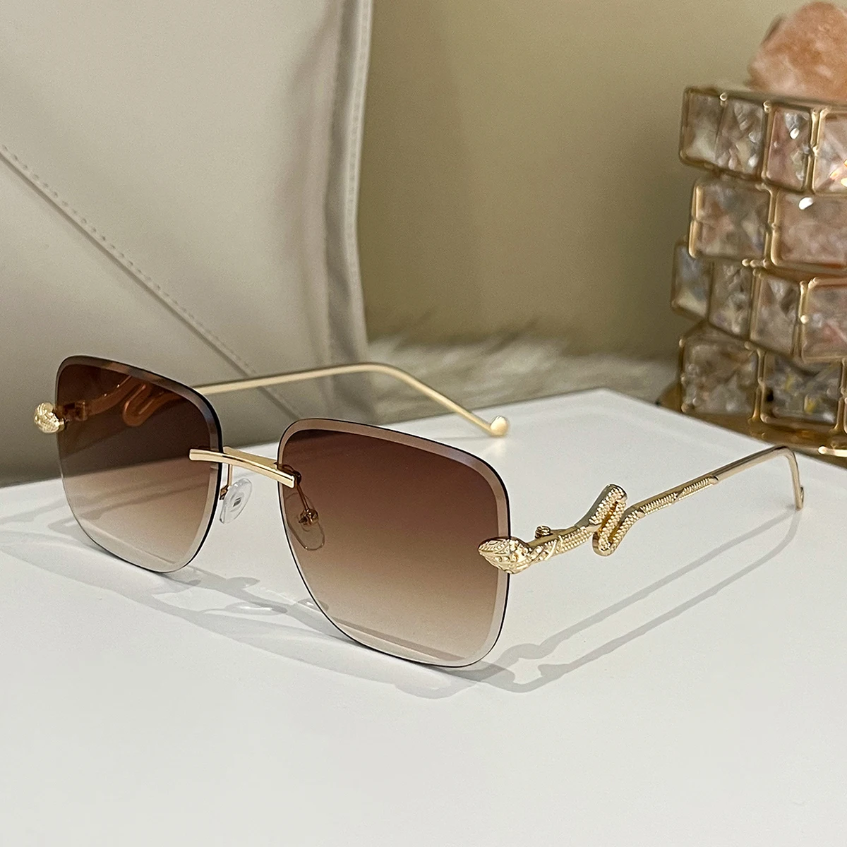 UV400 Large Square Fashion Sunglasses for Women Simple Stylish Design with Decorative Arms Personalized Daily Wear