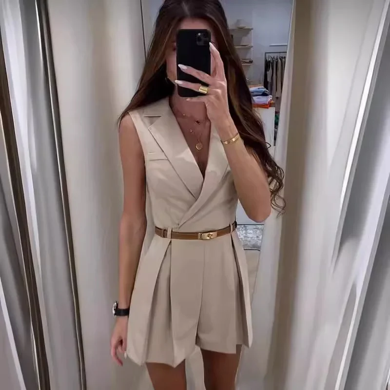 

Summer New Women's Lapel Suit Jumpsuit Fashion Casual Sleeveless Solid Color V Neck Slim With Belt Women Office Short Jumpsuit