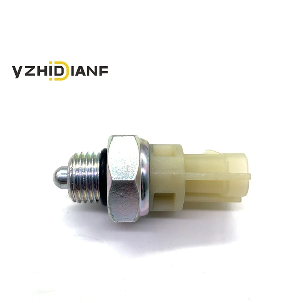 

10PCS 37610-61J00 3761061J00 37610 61J00 BRAND NEW SWITCH ASSY For SUZUKI APV JIMMY CARRY ALTO SX4 BACK UP SWITCH REVERSE SWITCH