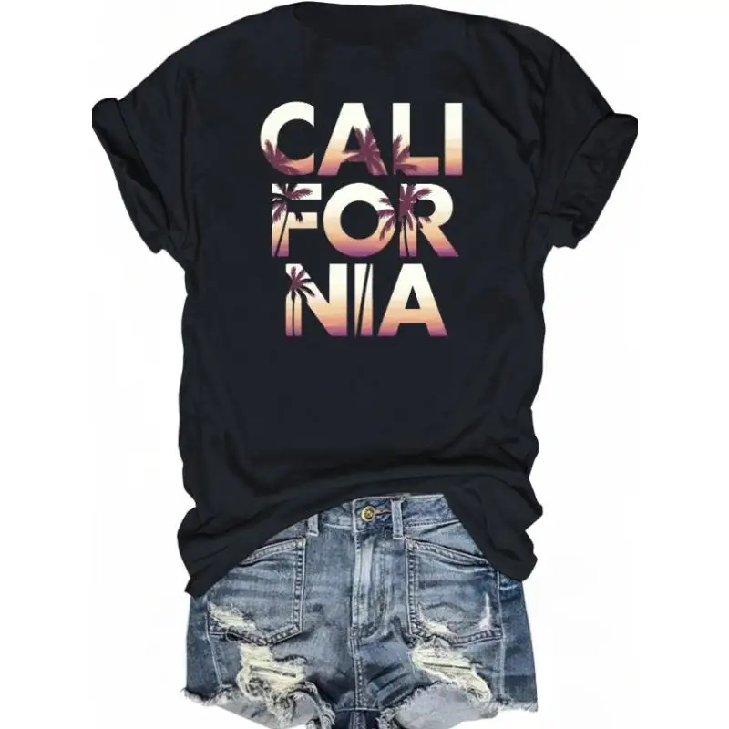 

"California T-Shirt for Women | Retro Sunset Palm Tree Graphic Tee | Vintage Summer Vacation Gift | Beach Trip Top"