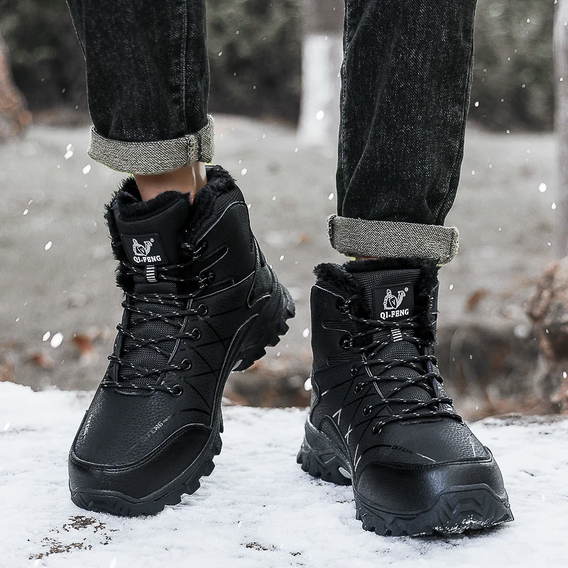 Bottes hautes pour hommes, confortables, décontractées, antidérapantes, respirantes, garde au chaud, bottes de Combat en peluche, chaussures de randonnée en plein air pour hommes