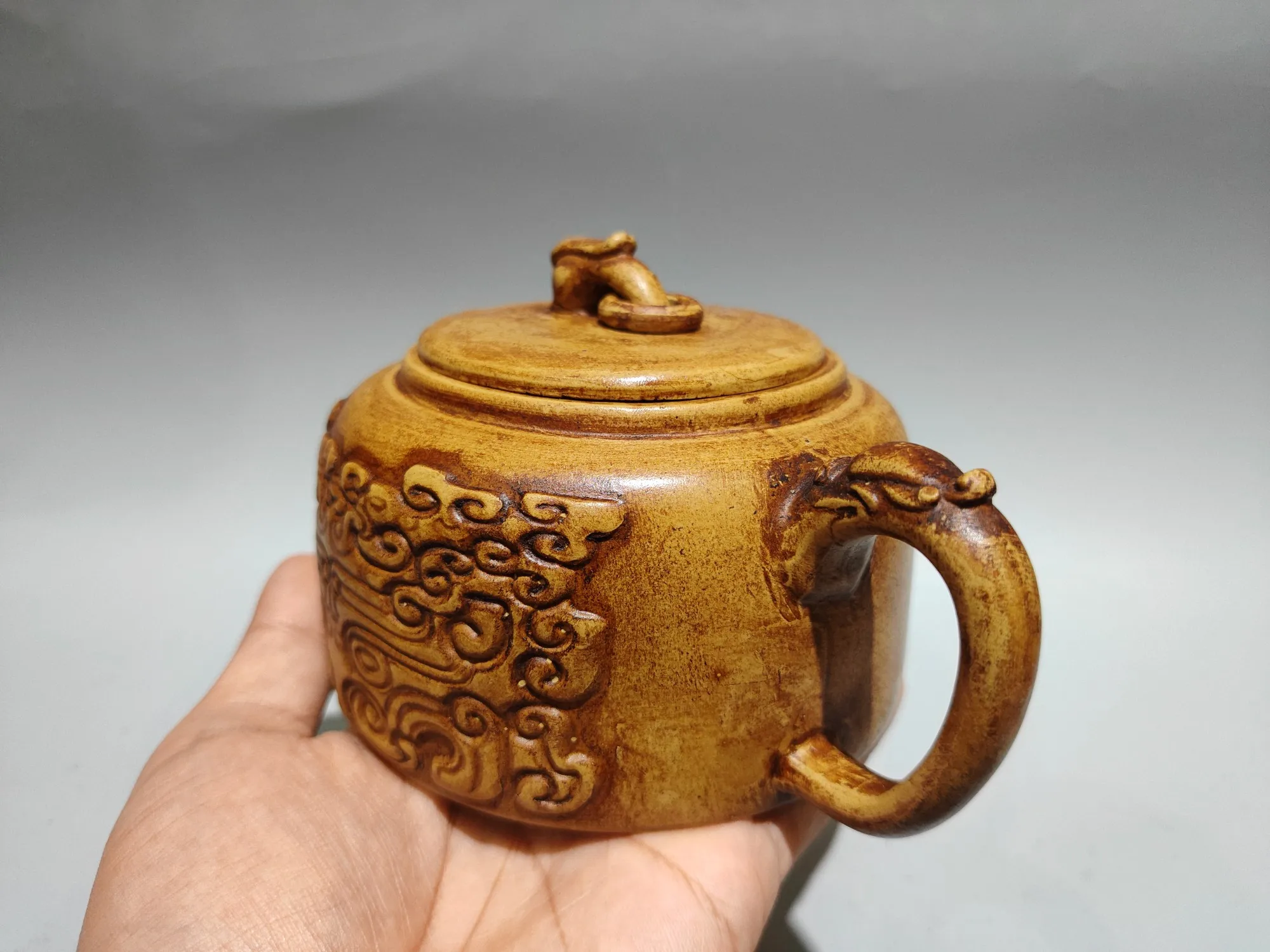 Yixing Purple Clay Pot high relief dragon pattern Shuanglongde Bell Pot Kettle Teapot Flagon Ornaments